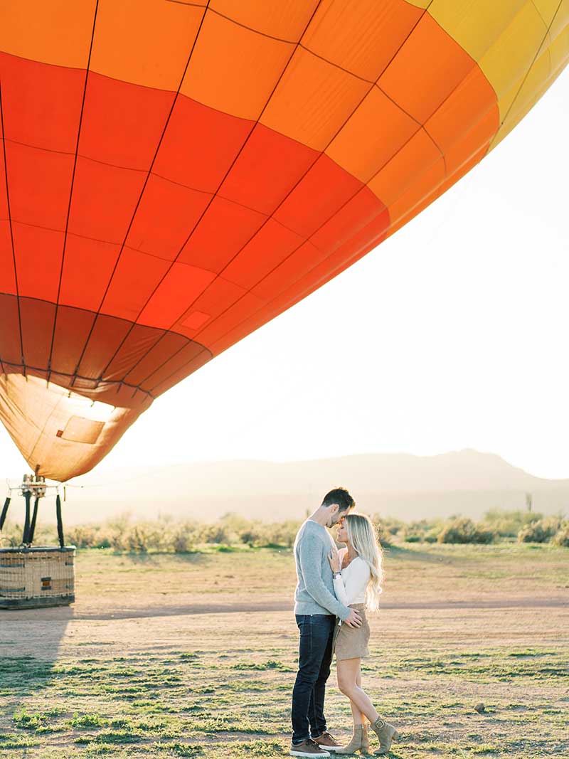 Valentine’s Day Hot Air Balloon Rides Specials | Photo by Hovering Heart Photography Valentine's Day Hot Air Balloon Rides Specials